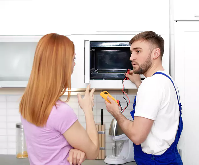 Skilled Microwave Service: Your Certified Microwave Purchase and Installation in Hudson, MA