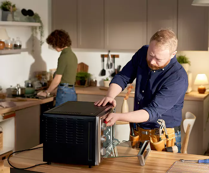 Top-Rated Oven Specialists: Your Certified Oven Repair Technician Crew in Hudson, MA