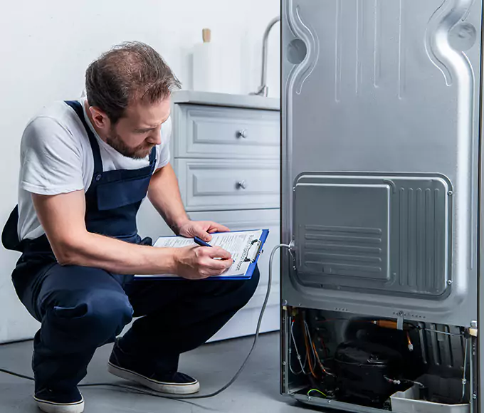 Why Hudson, MA Homeowners Choose Hudson Appliance Repairs for Refrigerator Leak Repair?